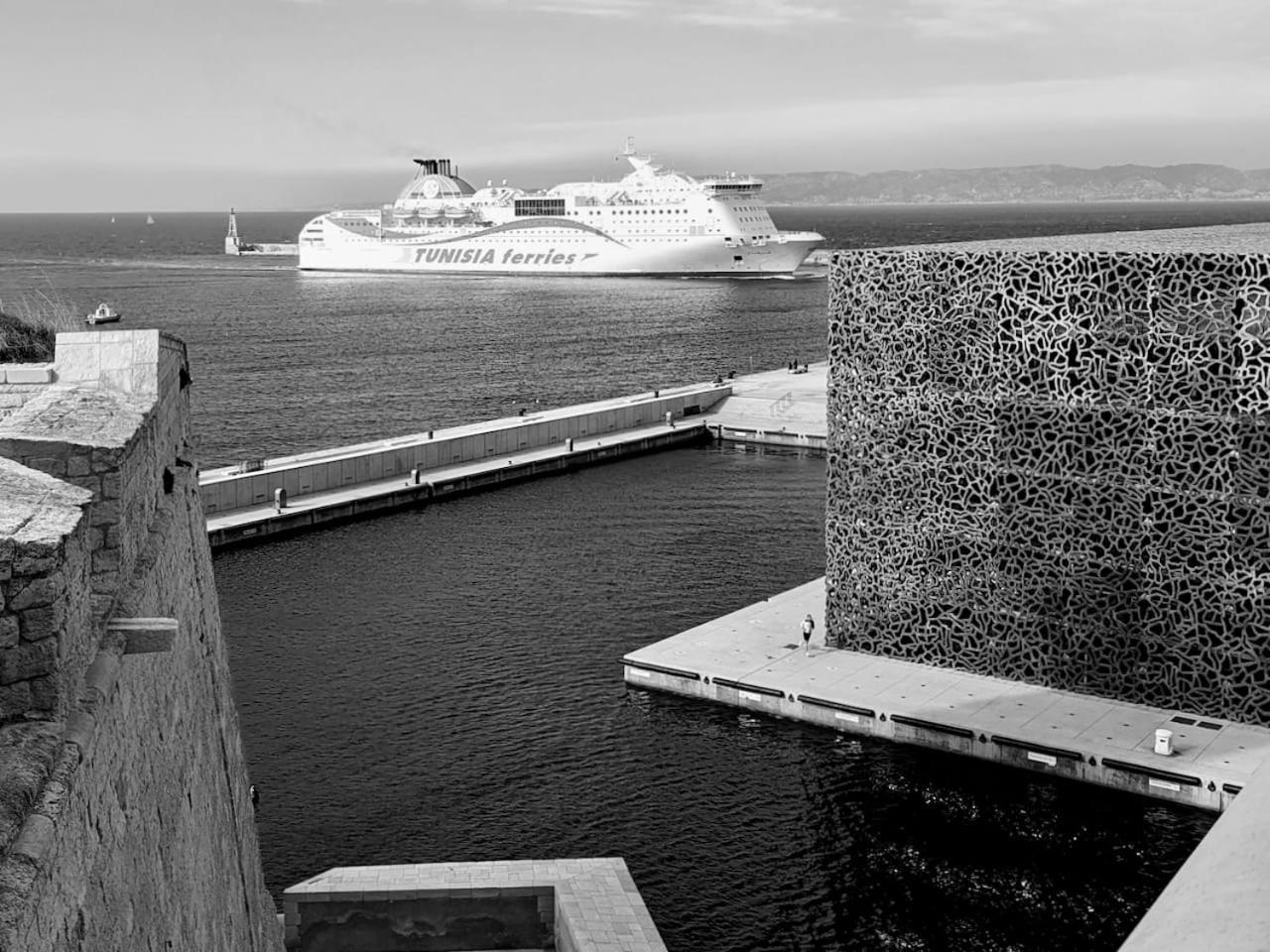 Terrasse Vue Mer & Quartier Historique Vieux Port Marseille Exterior photo